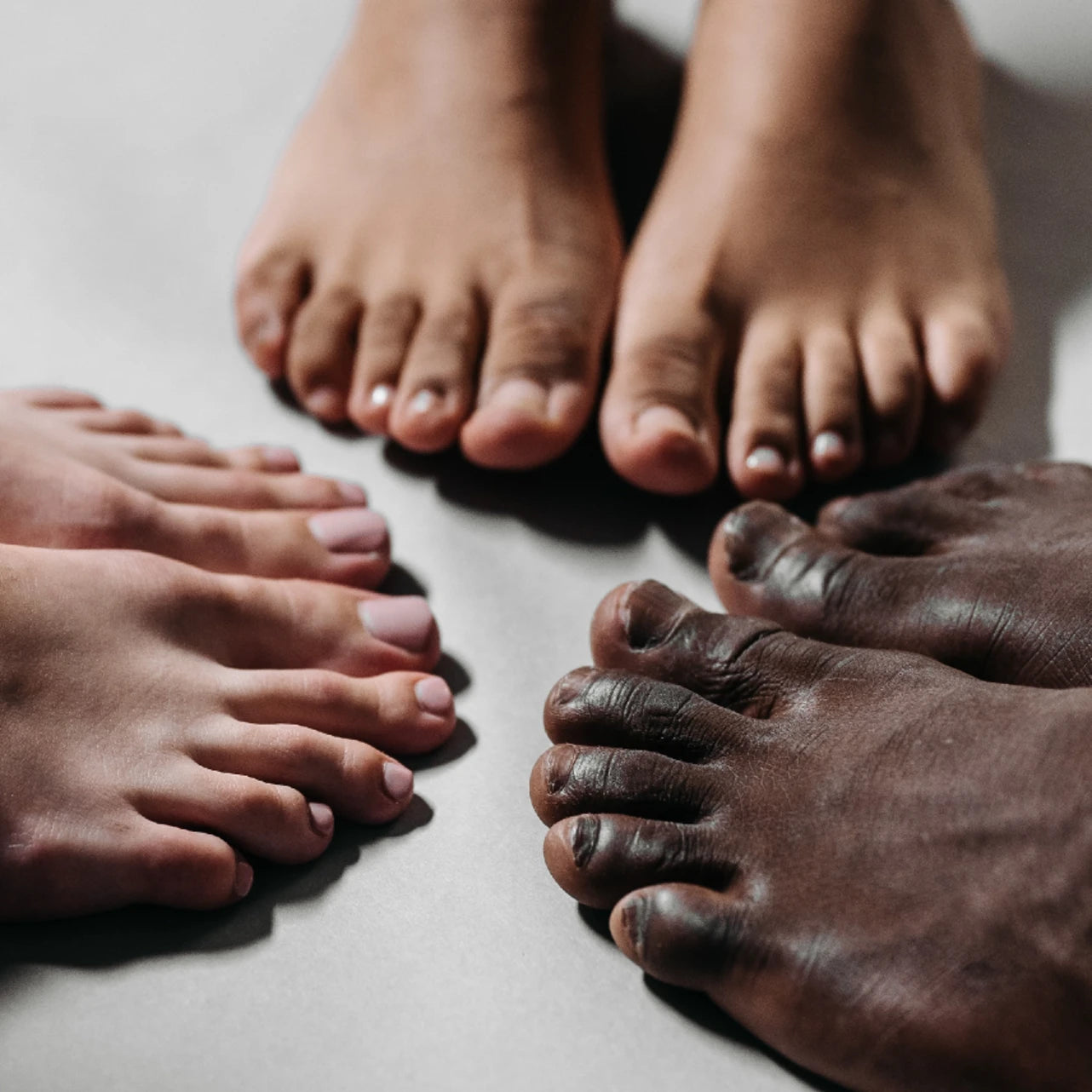 Achieving Healthy Nails: Do's and Don'ts for Nail Care